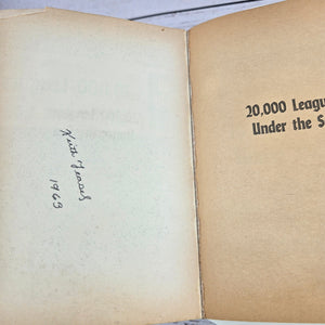 Vtg Book 20,000 Leagues Under the Sea Jules Verne