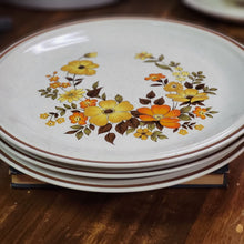 Load image into Gallery viewer, Vintage Casual Elegance Hearthside Chablis 571 Floral Stoneware Dinner Plate