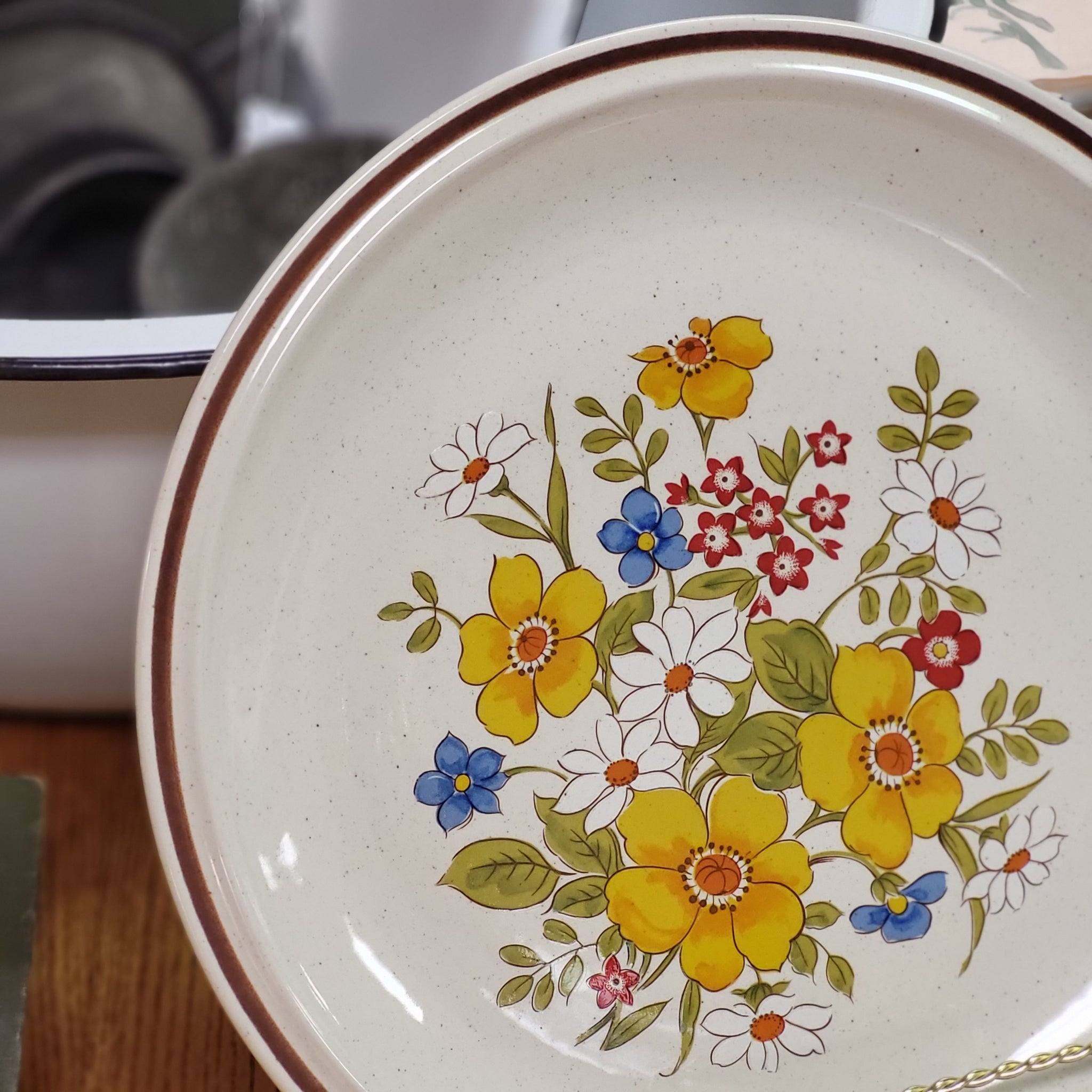 Vintage stoneware outlet dishes