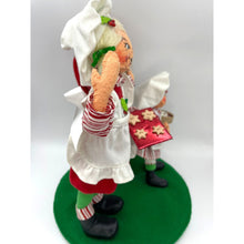 Load image into Gallery viewer, Annalee Dolls Baker Family Christmas Set, Holiday Decoration