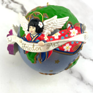 Peace on Earth World Ornament Carlton Cards 2004 Spinning Angels Christmas Decor