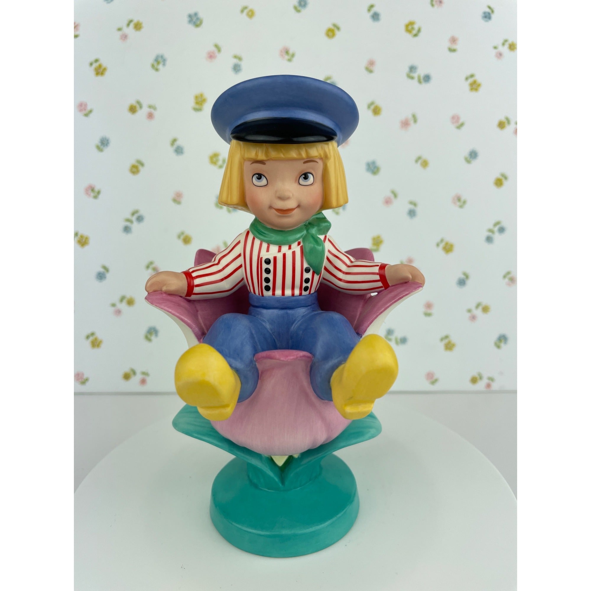 Disney Grolier It's A Small World DONA CLARABELLE Figurine On Wood authentic Base LE VTG