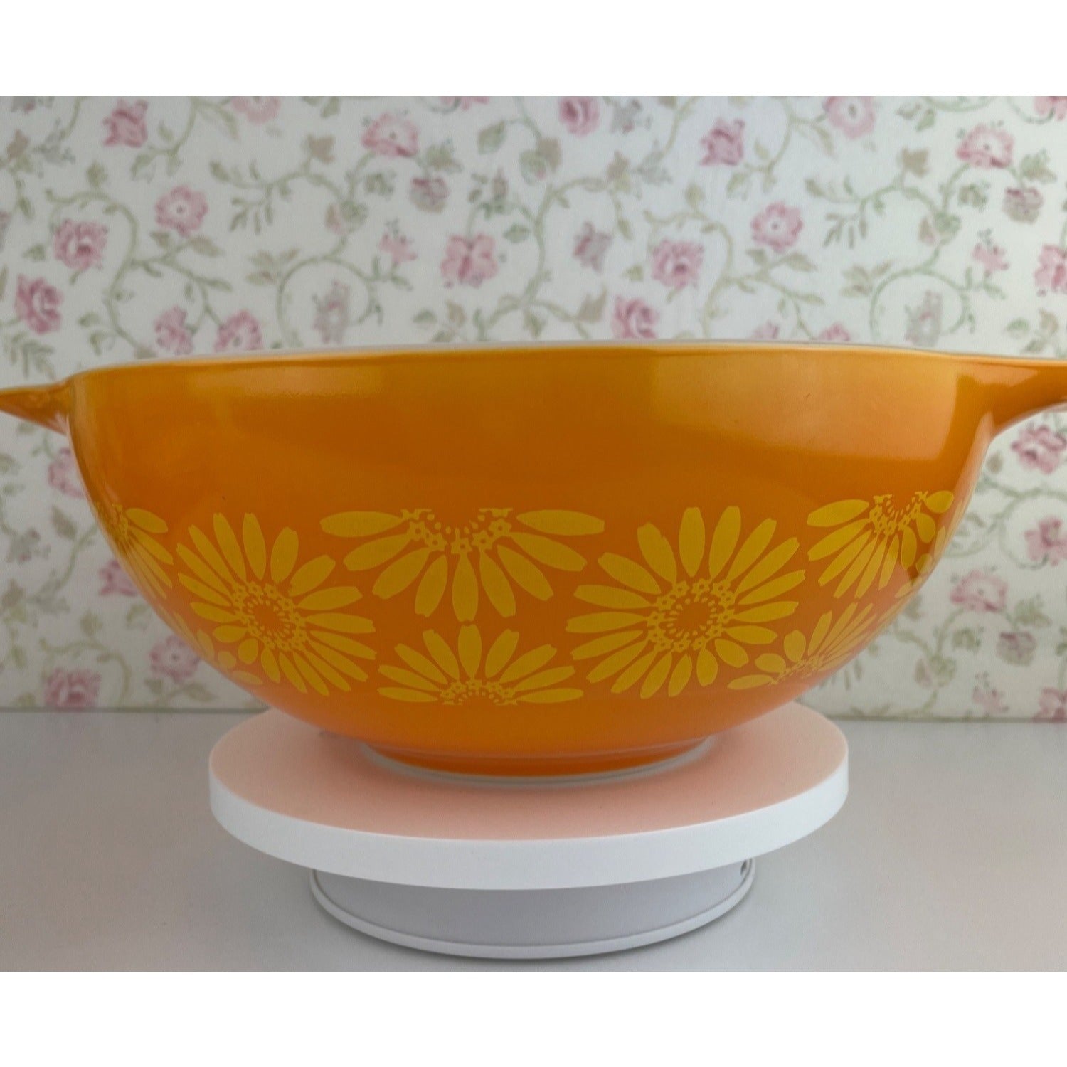 Yellow Green Pyrex Bowl, 2 Quart Mixing Bowl, Pyrex Bowl, Milk Glass Pyrex  Vintage Bowl, Vintage Kitchenware Pyrex, Pyrex Mixing Bowl 