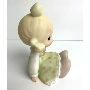 Precious Moments Figurine Bless Your Soul Girl Sitting with Hole in Shoe #531162