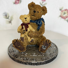 Load image into Gallery viewer, Boyds Bears 25 Years of Making Friends - Elder &amp; Newton Bestest Friends Collectible Figurine