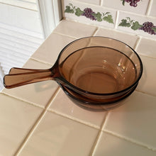 Load image into Gallery viewer, Corning Visions .05L Amber Glass Sauce Pan, Glass Corningware Pot