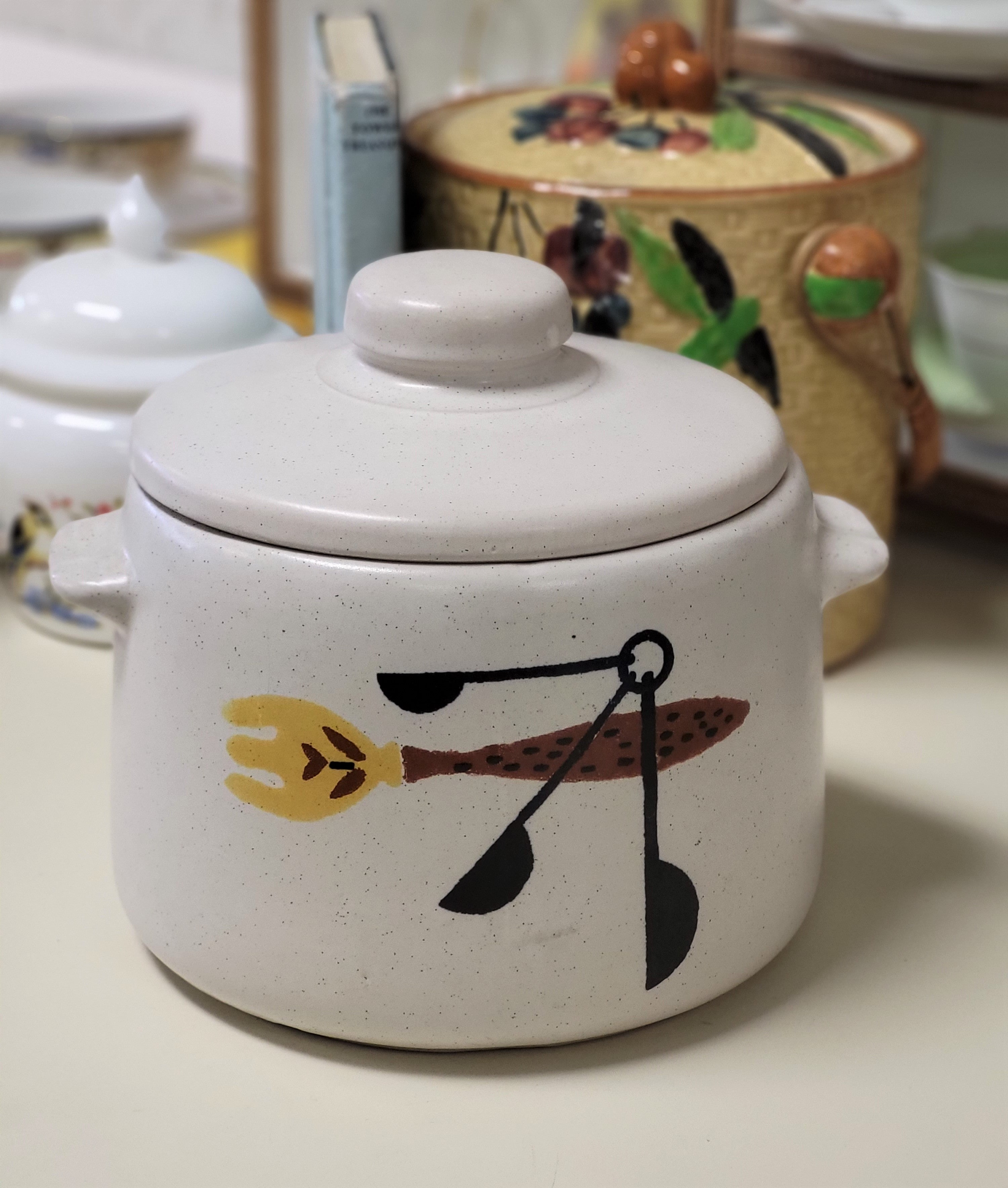 West Bend Fondue Pot, Bean Pot, Vintage Kitchenware 