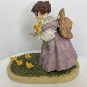 Maud Humphrey Figurine - The Mother of Humphrey Bogart, Little Chickadees Limited Edition H1306